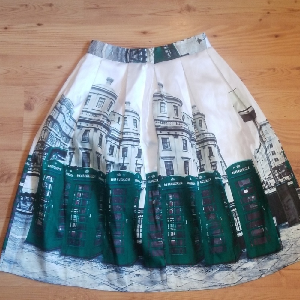 LULU'S Skirt Flare rockabilly style Size Medium